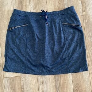 Women’s Blue Tangerine Brand Skort
size XL (US 10-12)